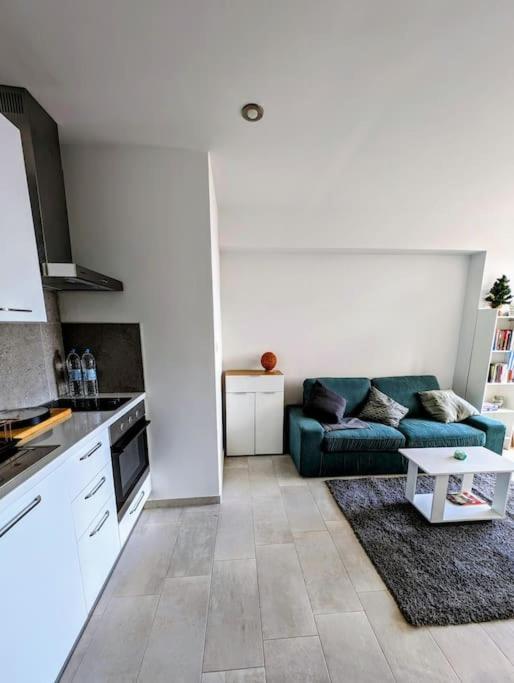 Vasiliki Studio, Beautiful New Built Appartement 10 Km To Airport Artemida  Luaran gambar